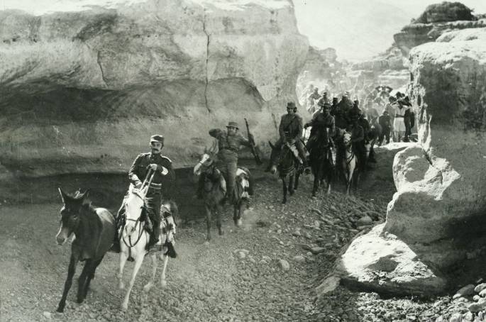 Film still from *Chasing to Hell (Taghib ta Jahanam)*, directed by Robert Eckhardt, 1977