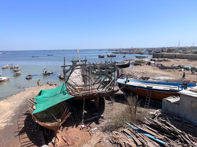 Kashif’s workshop at Ibrahim Hyderi, view from *Laanch*, 2023