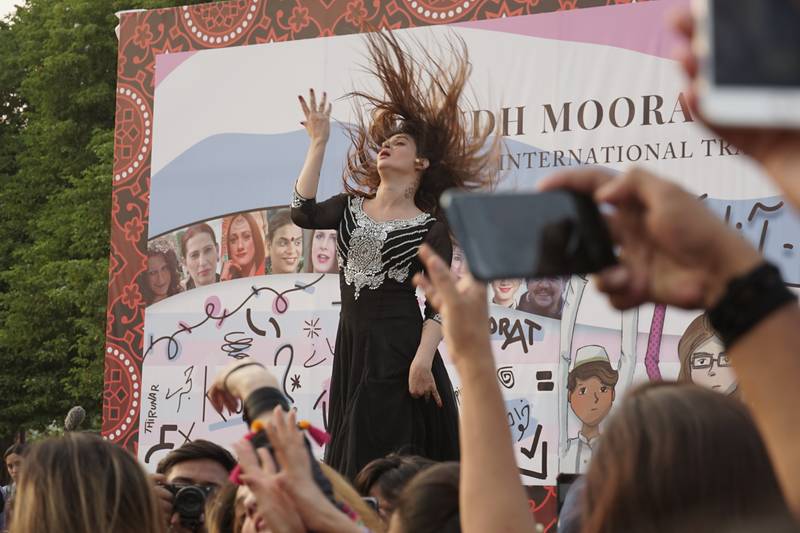 A dance performance by Madam Dollar at the ‘Sindh Moorat March’ 2022.